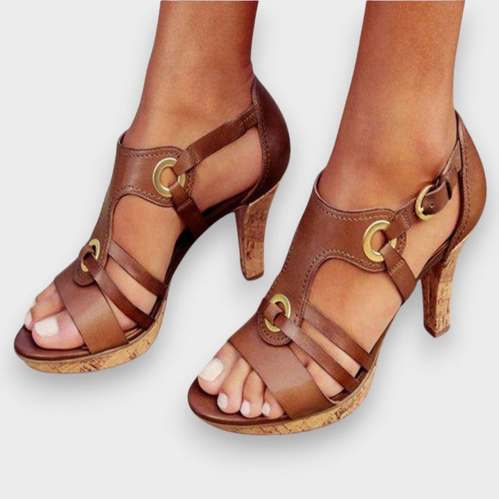 Lucija - Sandales classiques et confortables en simili cuir
