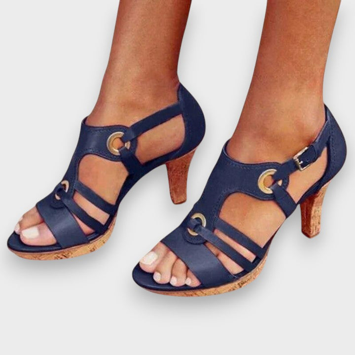 Lucija - Sandales classiques et confortables en simili cuir