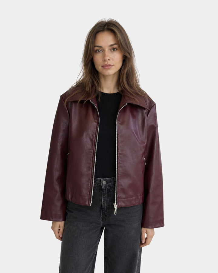 ROSÉLINEA | VESTE SIMILI CUIR CLASSIQUE