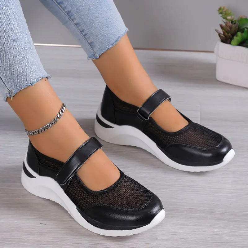 Flexora – Confort absolu pour des pieds sans douleur